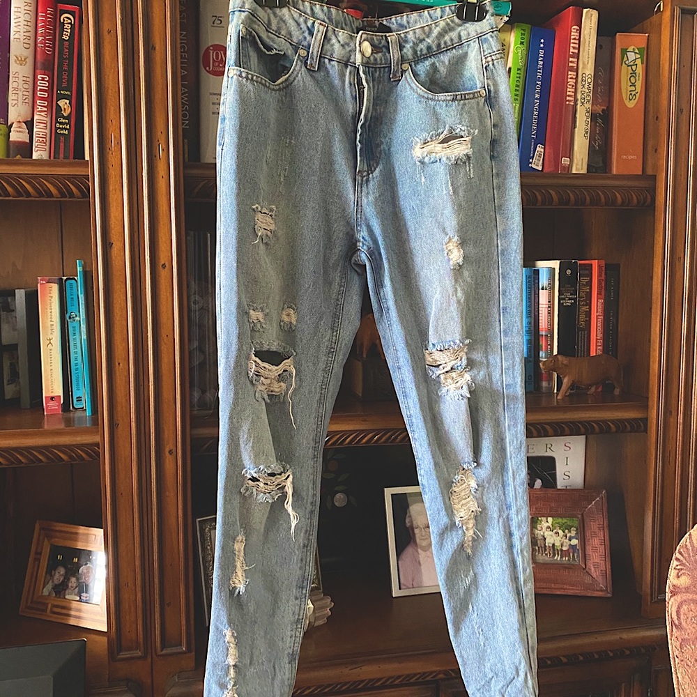 BOYFRIEND JEANS